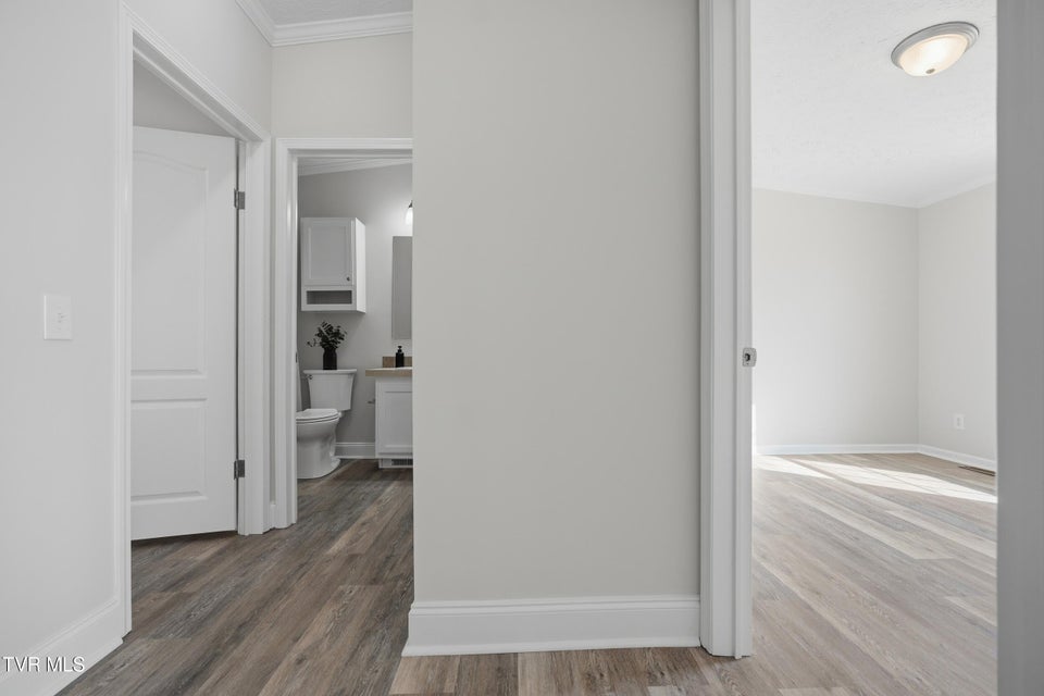 Photo #23: 111 Forester Lane