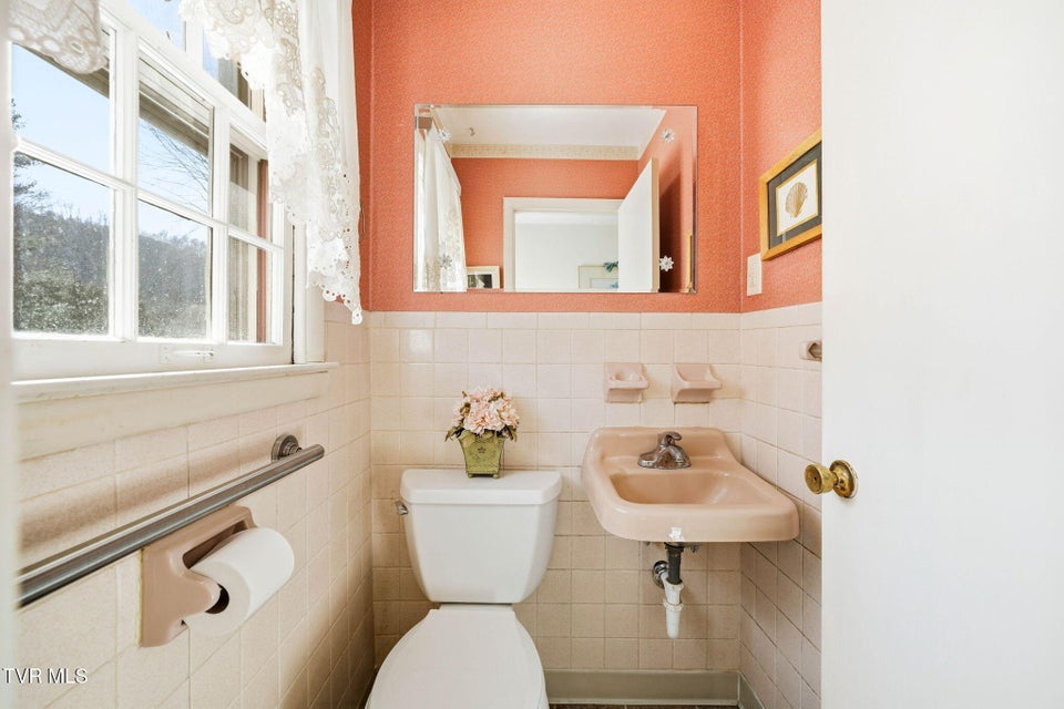 Photo #23: 1206 Huron Drive