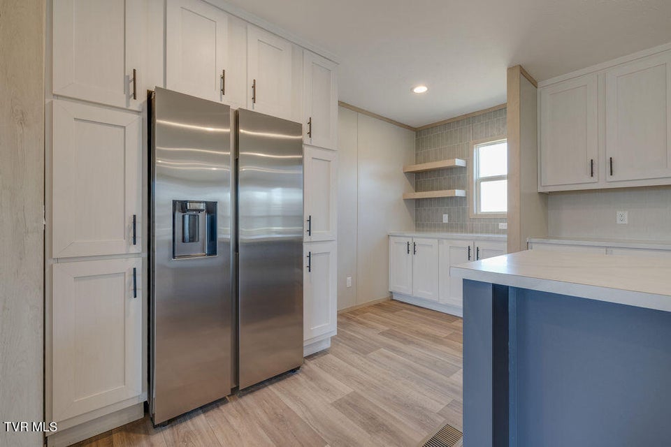 Photo #10: 319 Lories Lane