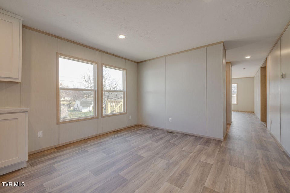 Photo #14: 319 Lories Lane