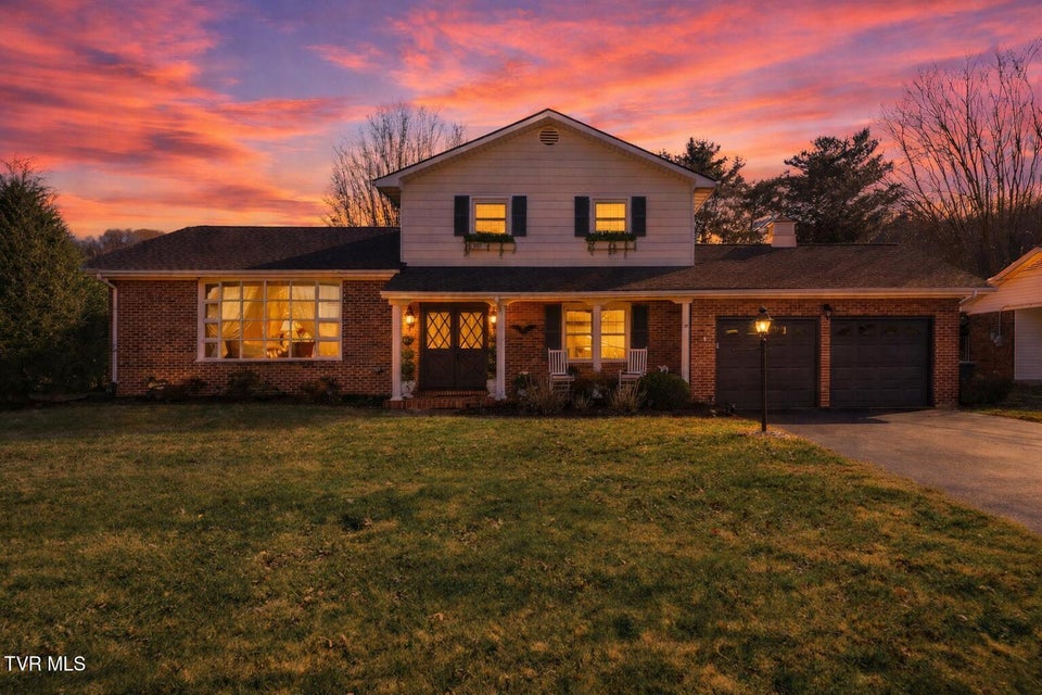 Photo #2: 1206 Huron Drive