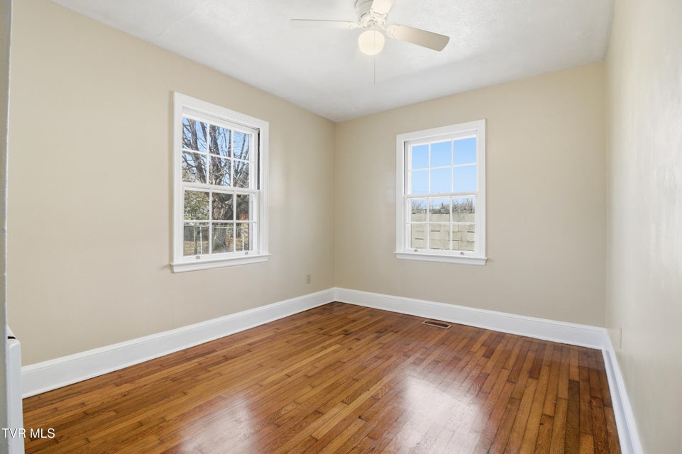 Photo #20: 1760 Jefferson Avenue