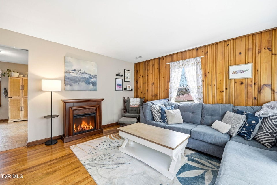 Photo #5: 110 Taylortown Road