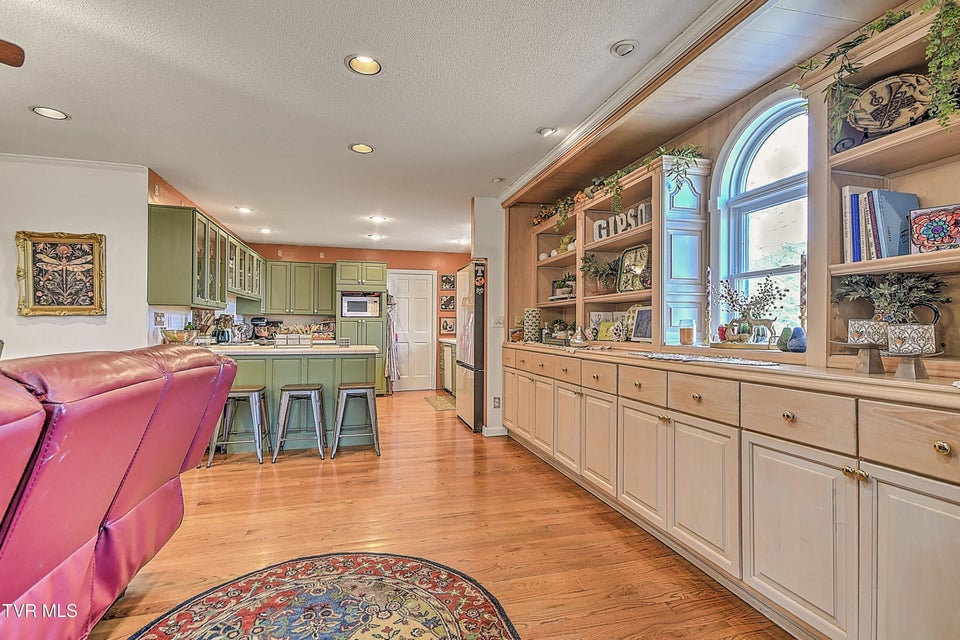 Photo #16: 70 Par Lane