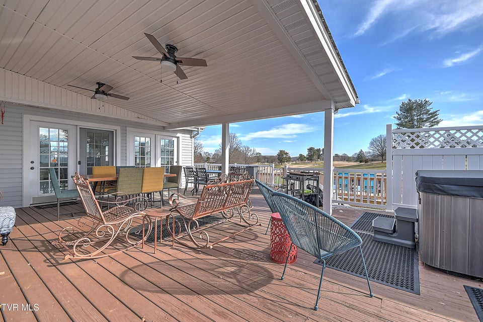 Photo #23: 70 Par Lane