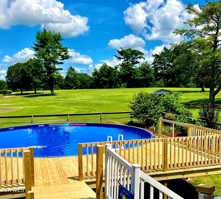 Photo #25: 70 Par Lane