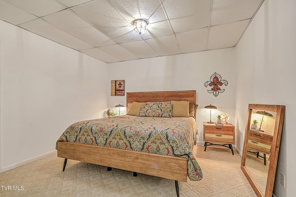 Photo #40: 70 Par Lane