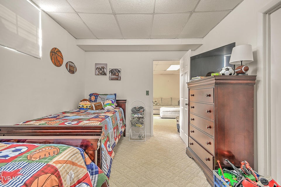 Photo #43: 70 Par Lane