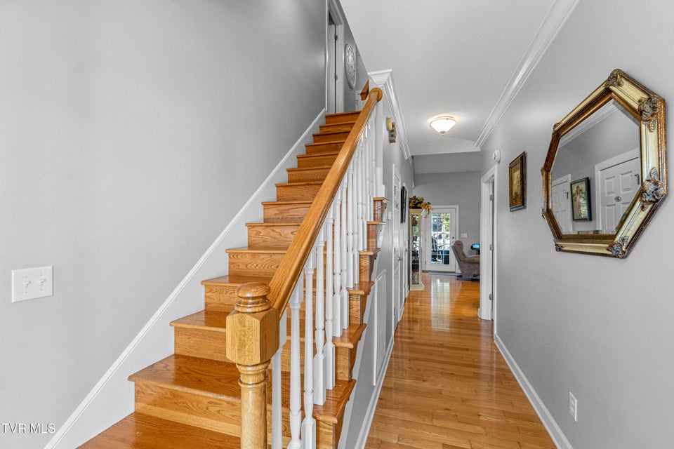 Photo #18: 14 Ridgefield Court