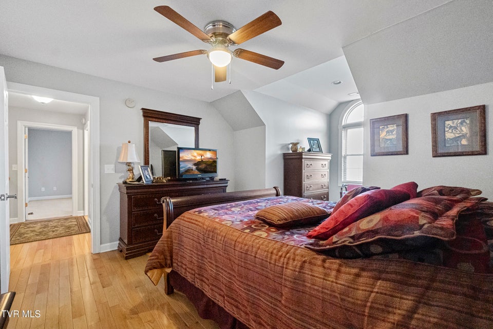 Photo #30: 14 Ridgefield Court