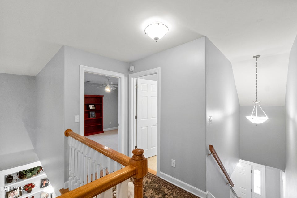 Photo #32: 14 Ridgefield Court