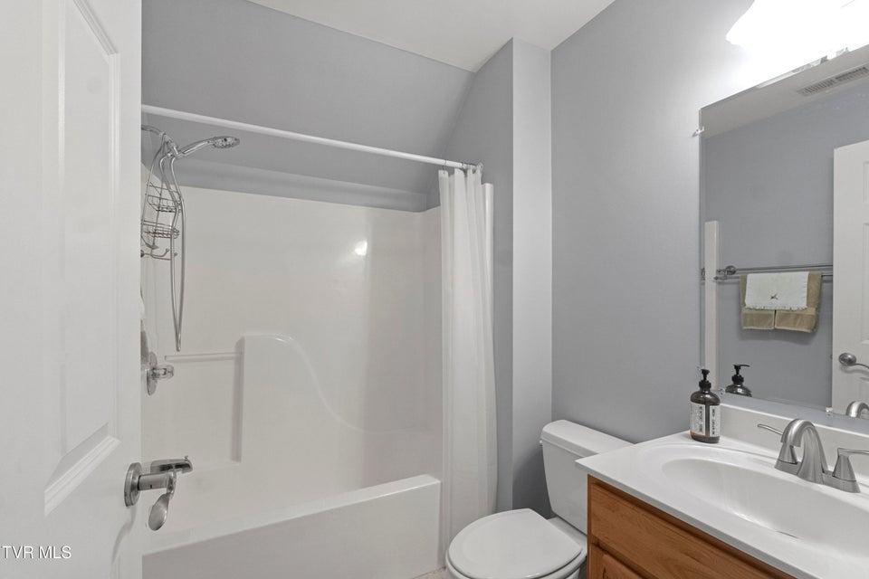 Photo #35: 14 Ridgefield Court