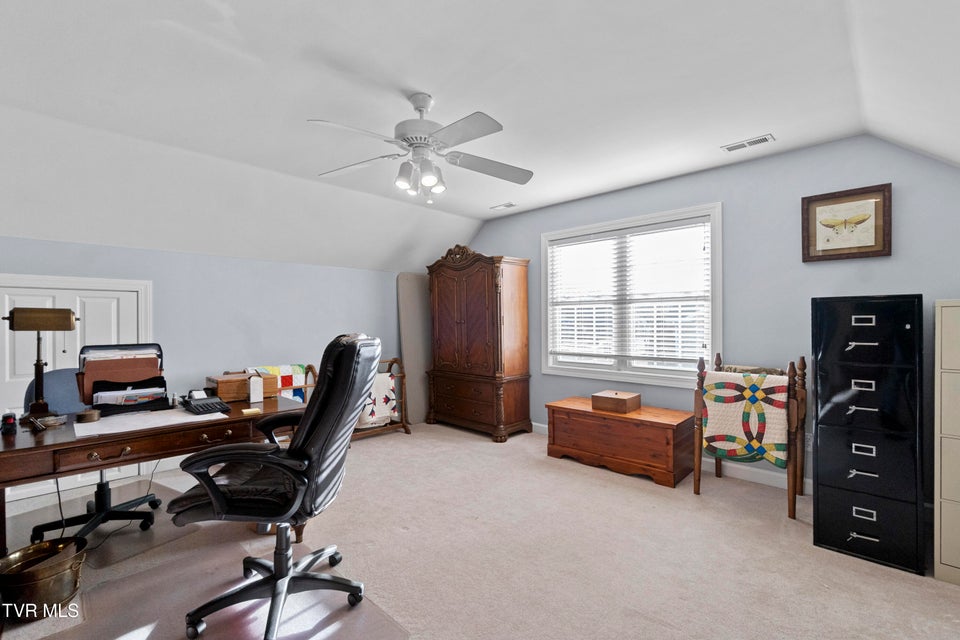 Photo #38: 14 Ridgefield Court