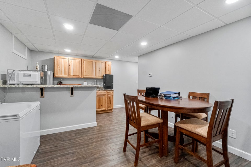 Photo #42: 14 Ridgefield Court