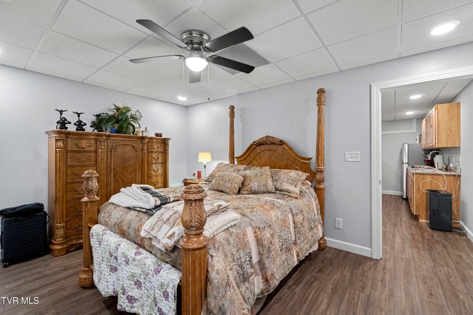 Photo #46: 14 Ridgefield Court