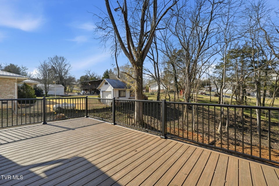 Photo #24: 112 Tall Oaks Court