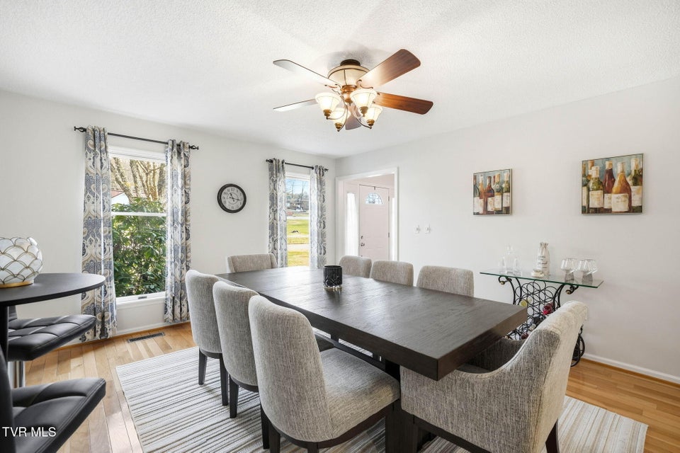 Photo #11: 340 Lewis Lane