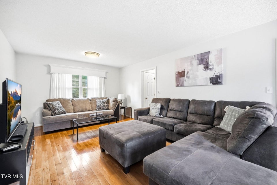 Photo #8: 340 Lewis Lane