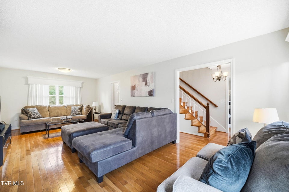 Photo #4: 340 Lewis Lane