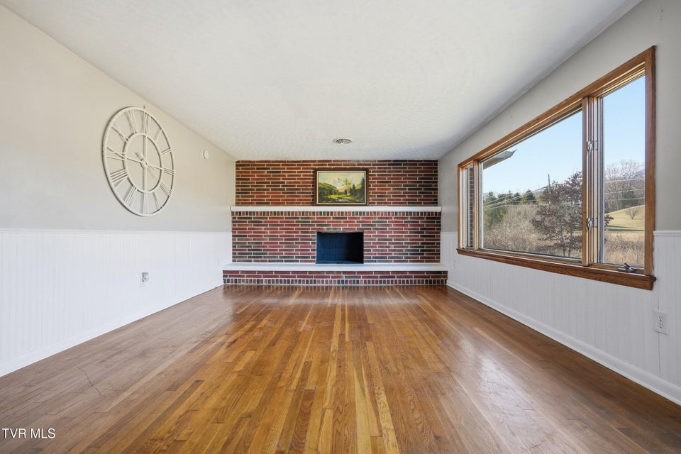 Photo #6: 6212 Hurricane Road