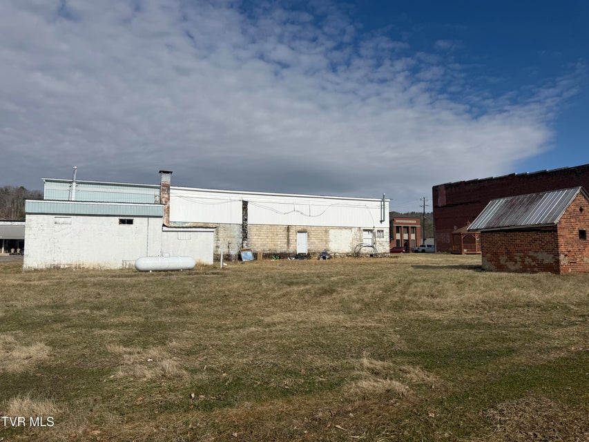 Photo #7: 119 Main Street