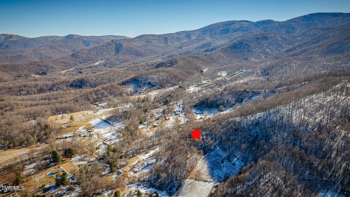 Photo #18: 140 Doe Lane