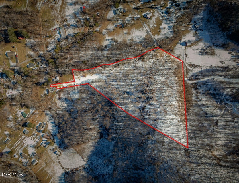 Photo #10: 140 Doe Lane