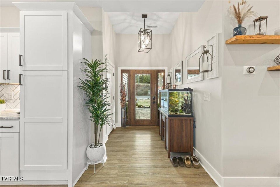 Photo #4: 994 Boones Creek Road