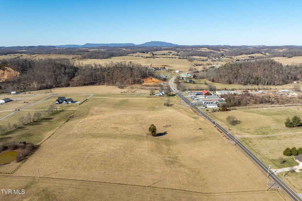 Photo #4: 1490 Highway 81 N 