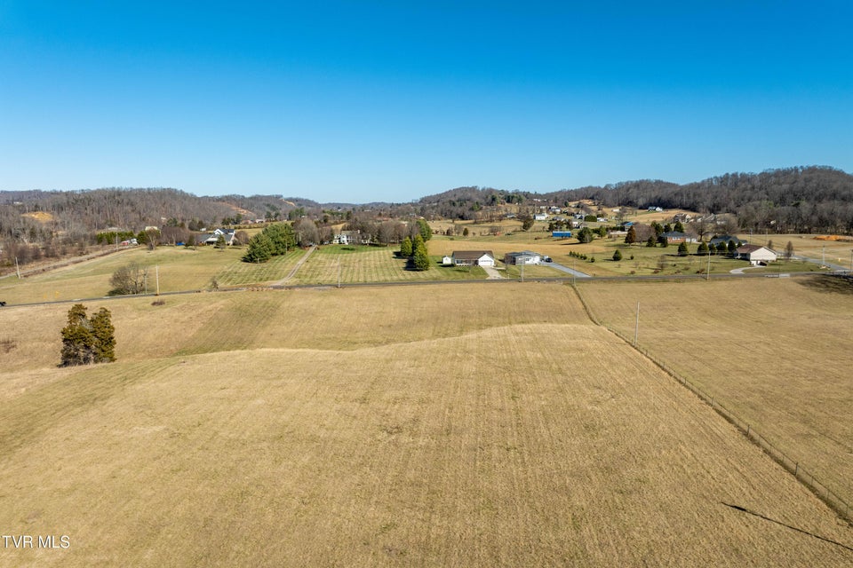 Photo #11: 1490 Highway 81 N 