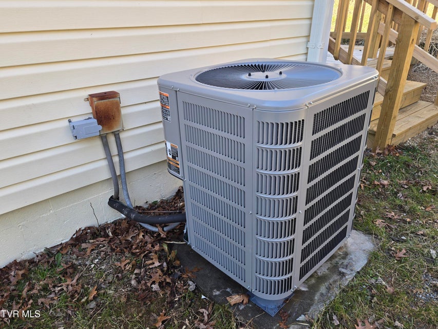 Photo #39: 164 Leaning Tree Drive