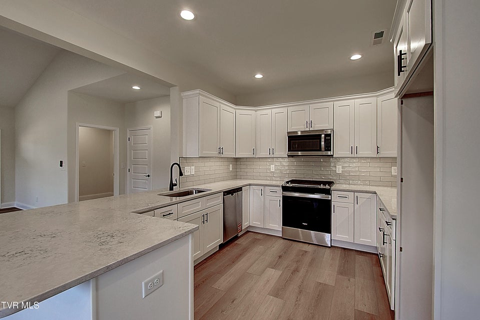 Photo #5: 144 Ervin Loop