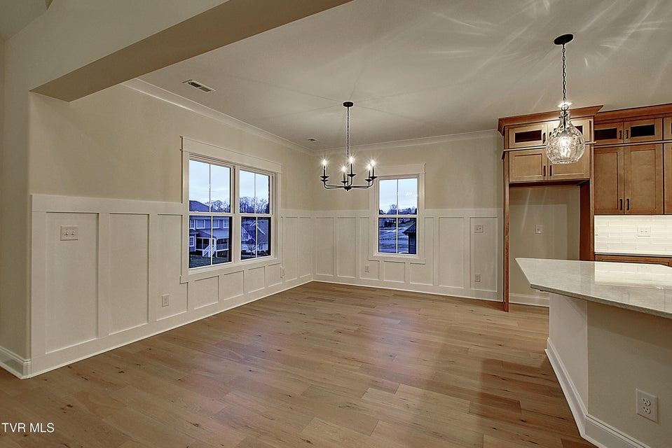 Photo #13: 3 Morning Glory Terrace