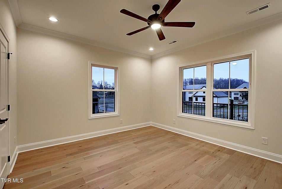 Photo #18: 3 Morning Glory Terrace