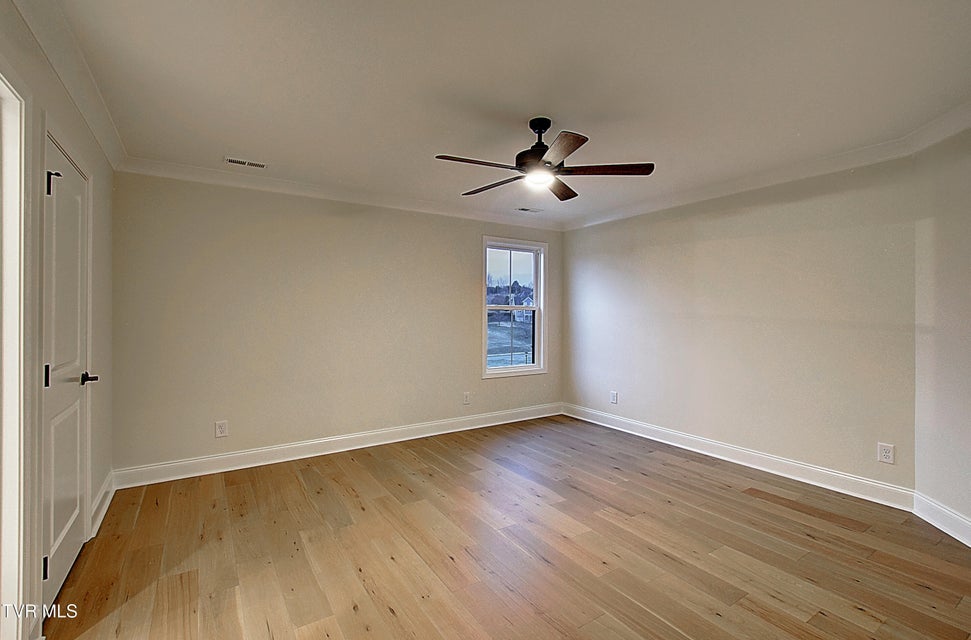 Photo #22: 3 Morning Glory Terrace