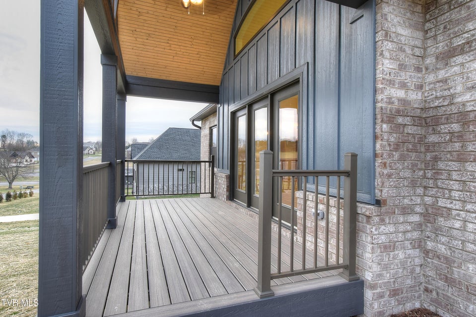 Photo #31: 3 Morning Glory Terrace