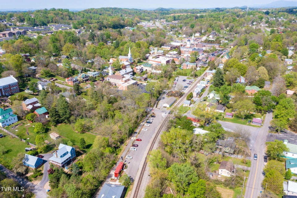 Photo #56: 304 Depot Street