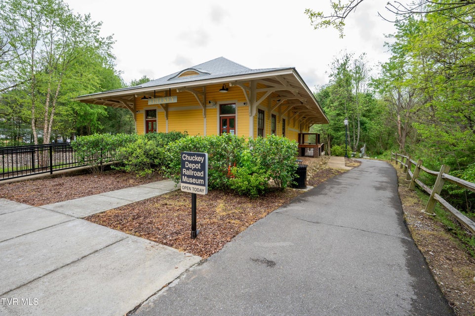 Photo #46: 304 Depot Street