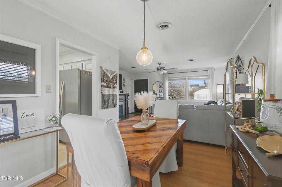 Photo #13: 220 Susong Lane