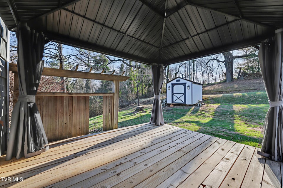 Photo #21: 220 Susong Lane