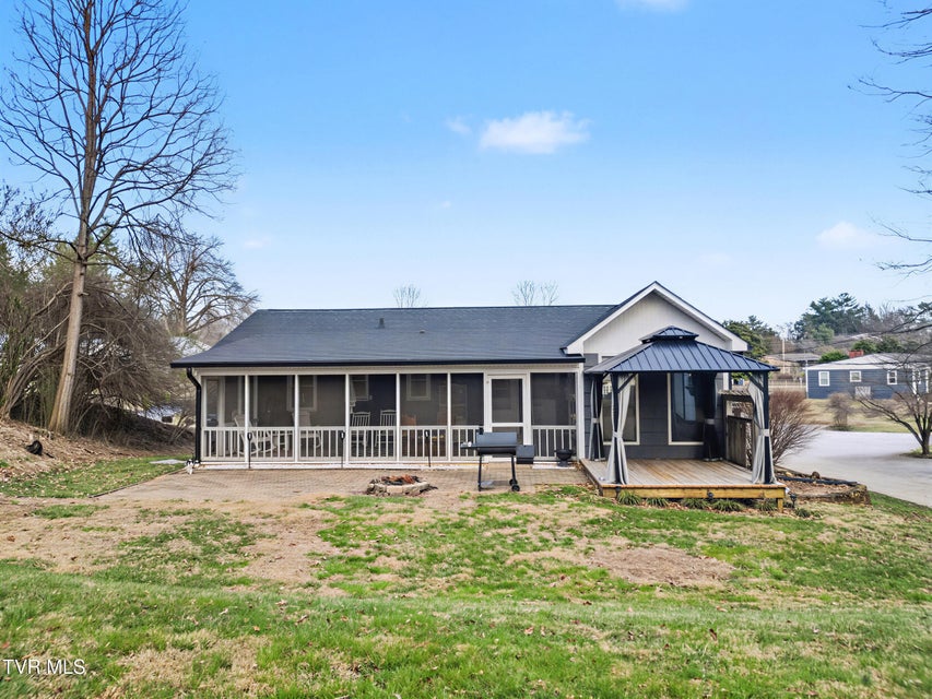 Photo #43: 220 Susong Lane