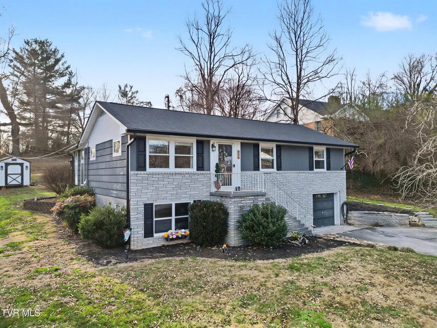 Photo #47: 220 Susong Lane