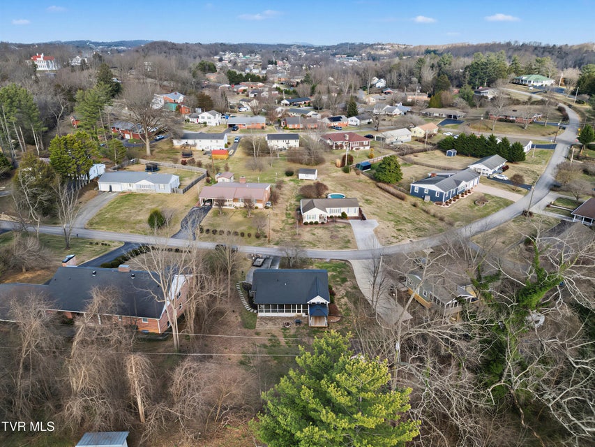 Photo #50: 220 Susong Lane