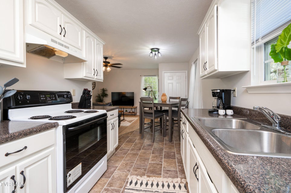 Photo #14: 304 Depot Street