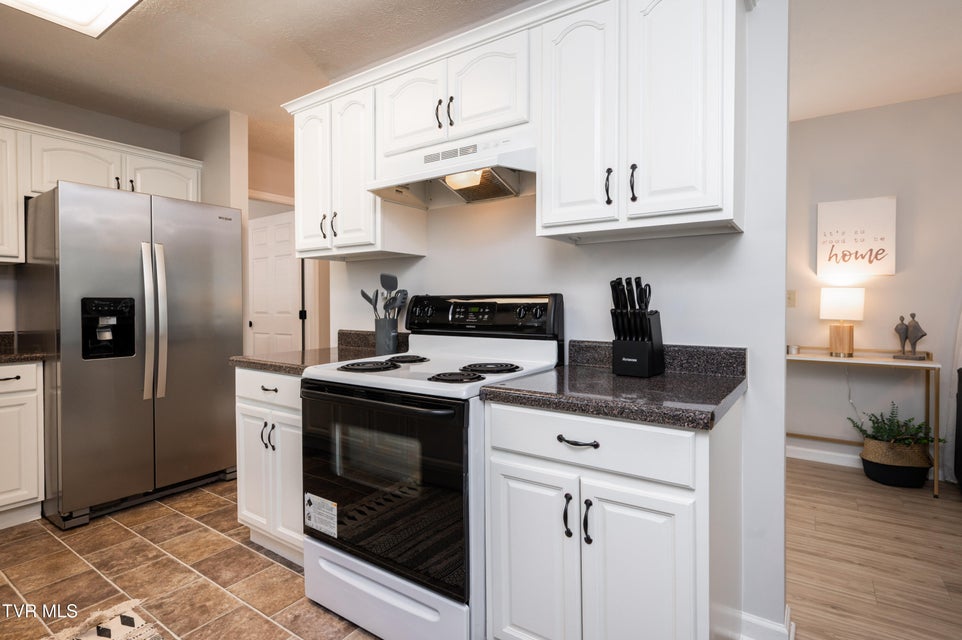 Photo #15: 304 Depot Street