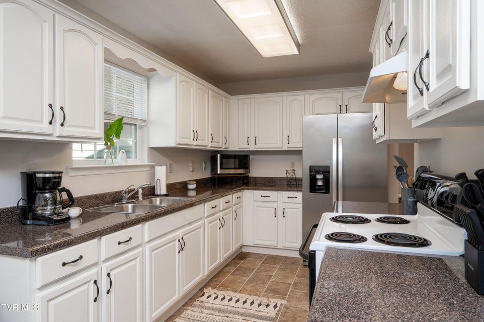 Photo #16: 304 Depot Street