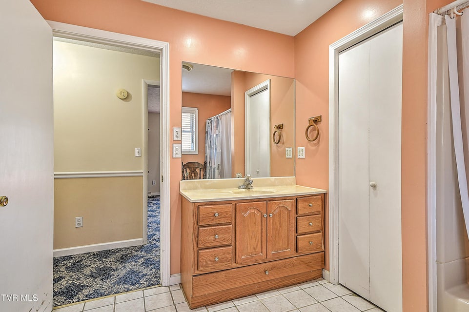 Photo #18: 202 Timber Ridge Lane