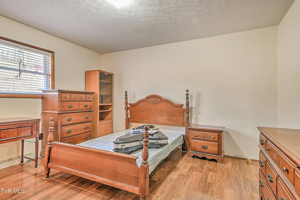 Photo #21: 202 Timber Ridge Lane