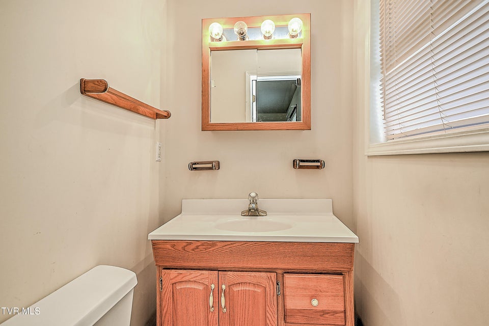 Photo #24: 202 Timber Ridge Lane