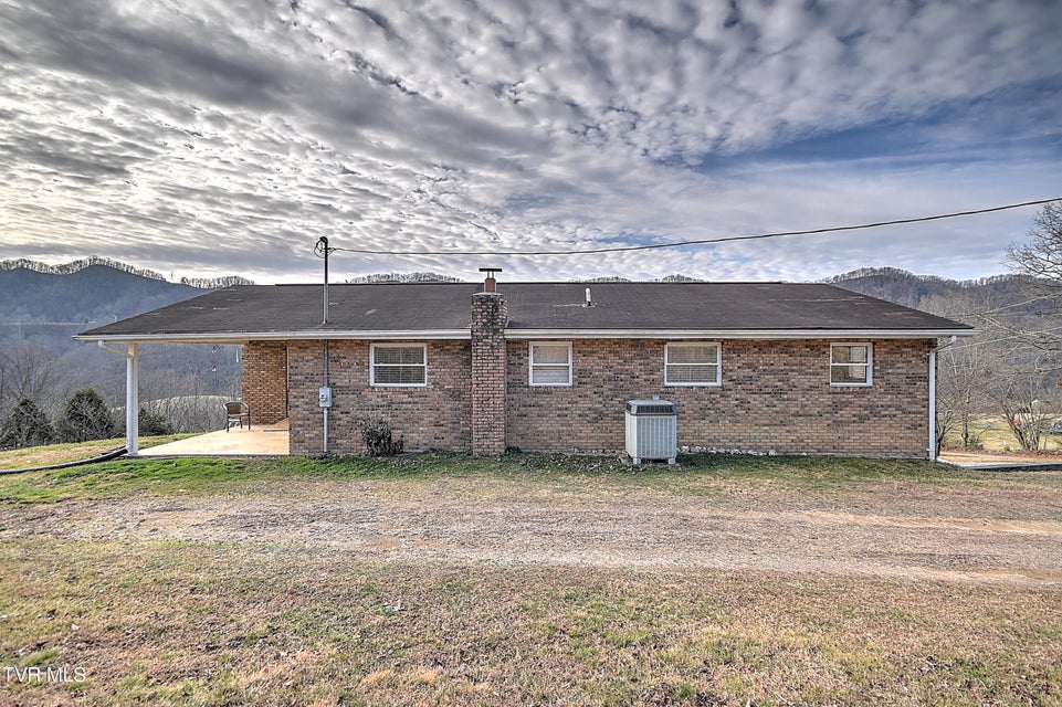 Photo #27: 202 Timber Ridge Lane